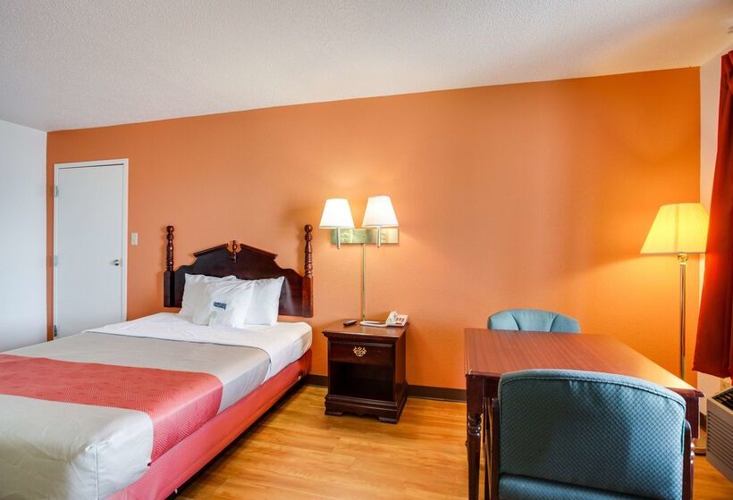 Motel 6white House, Tn