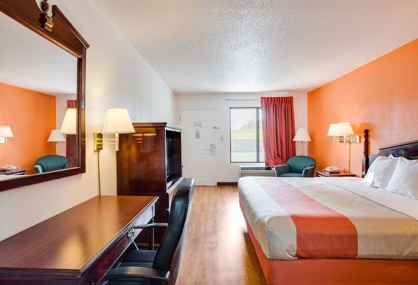 Motel 6white House, Tn