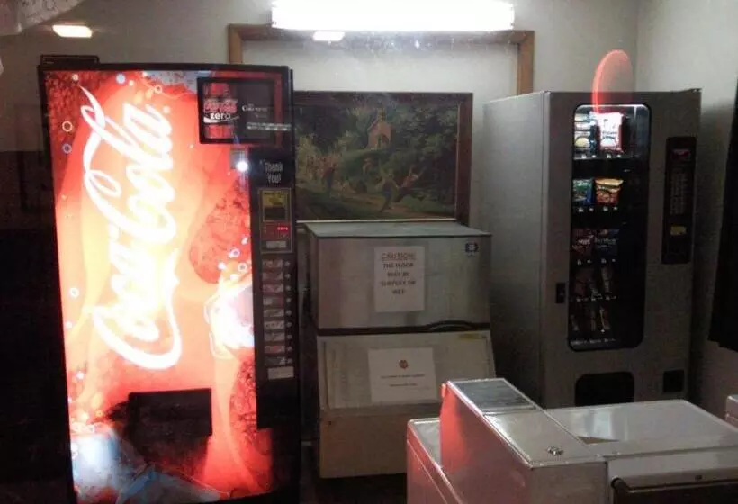 汽车旅馆  Colonial Inn Mercer Grove City