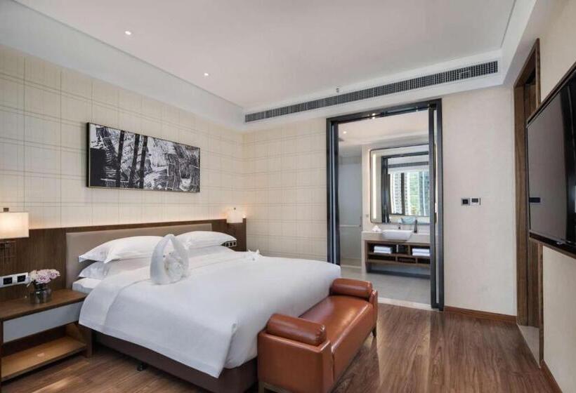 فندق Ramada By Wyndham Baoji Jintai