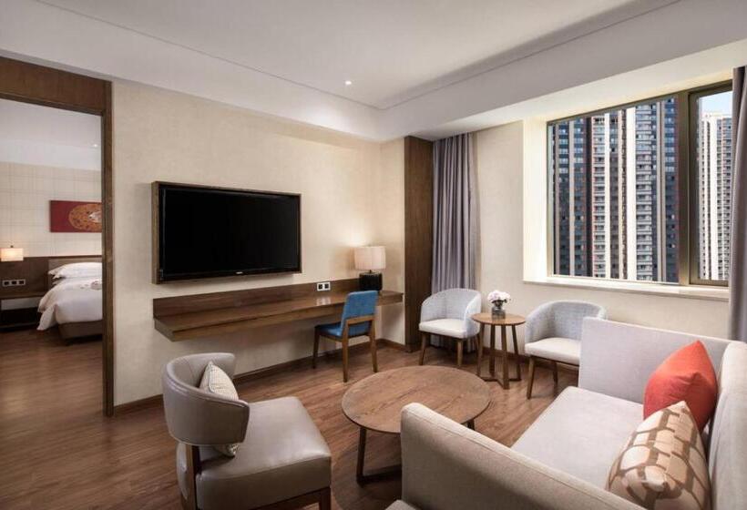 فندق Ramada By Wyndham Baoji Jintai