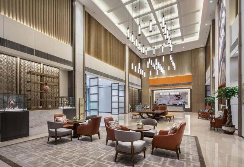 فندق Ramada By Wyndham Baoji Jintai