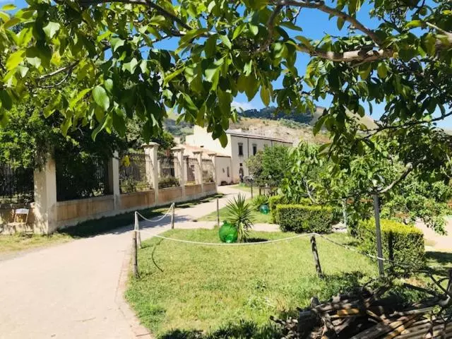 ホテル Bucca Di Mola Turismo Rurale San Gaetano