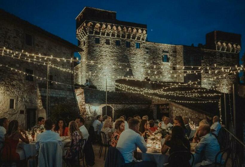 فندق Castello Del Trebbio