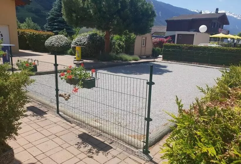 Hotelli Gite La Cigale Lit En Dortoir