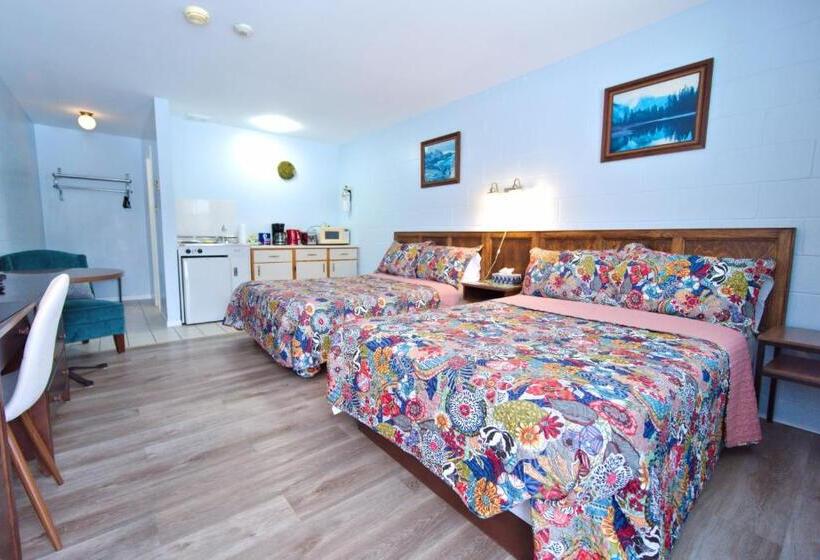 Jacques Cartier Motel