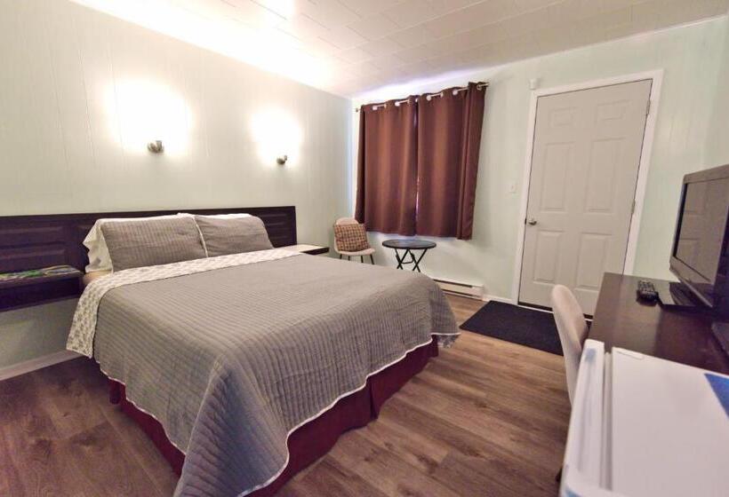 Jacques Cartier Motel