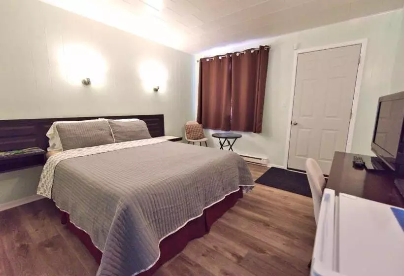 Jacques Cartier Motel