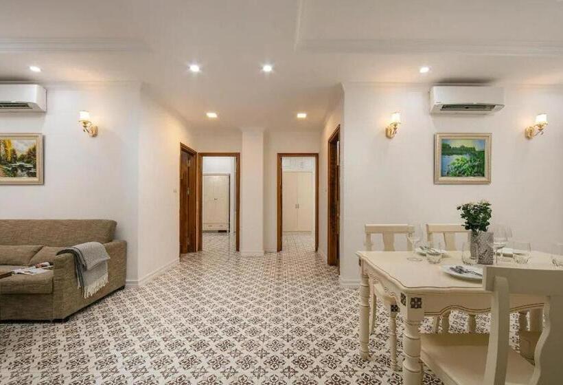 Libra Hotel Residence