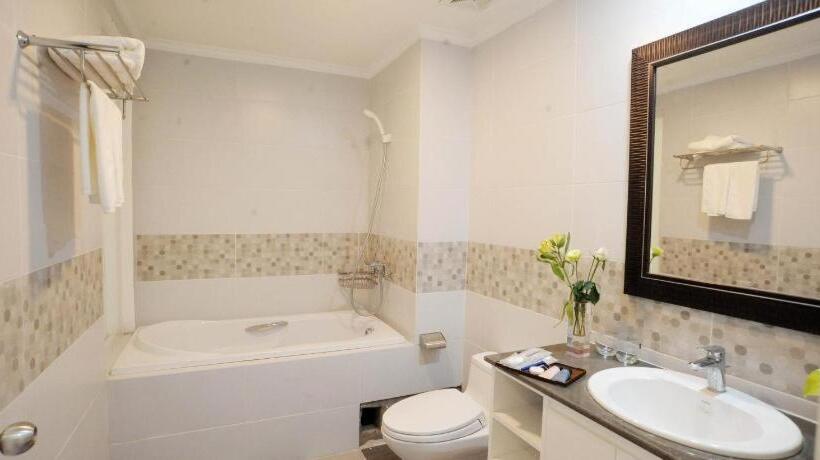 Libra Hotel Residence