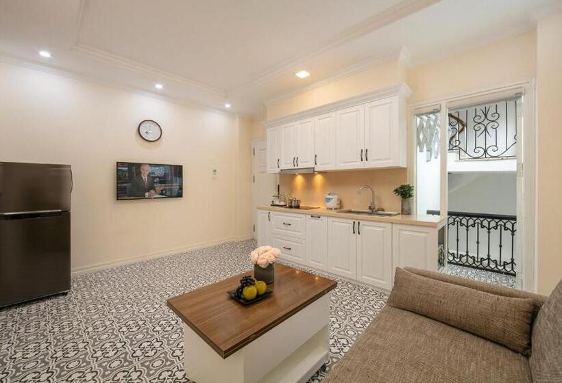 Libra Hotel Residence