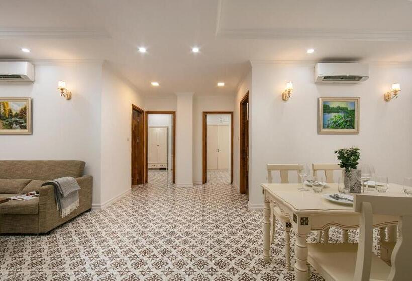 Libra Hotel Residence