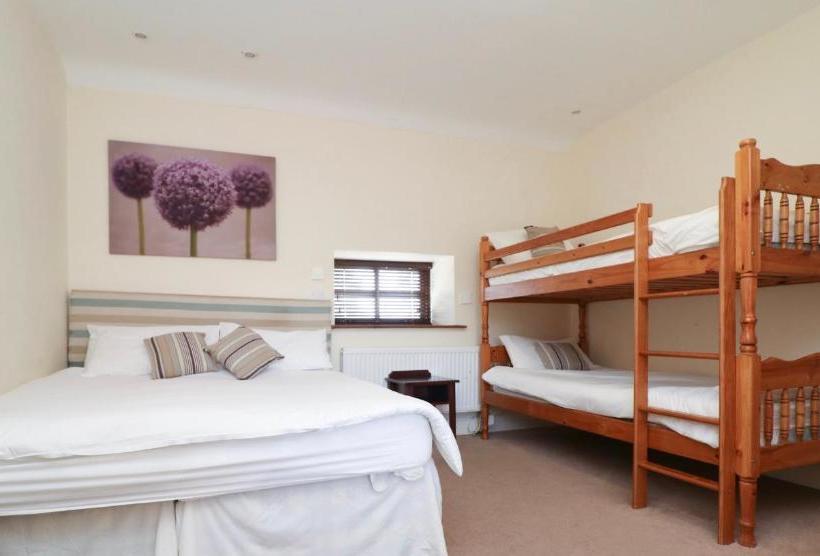 פנסיון Lough Derg House & The Lake Cafe