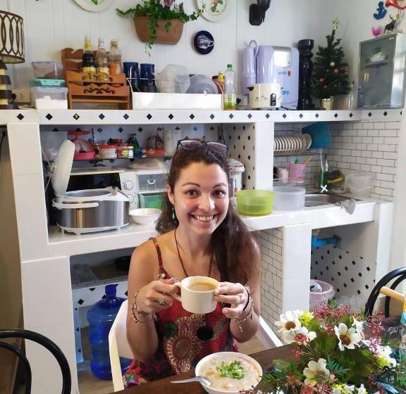 فندق صغير At Night