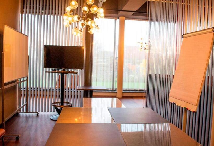 호텔 Amedia Express Graz Airport, Trademark Collection By Wyndham