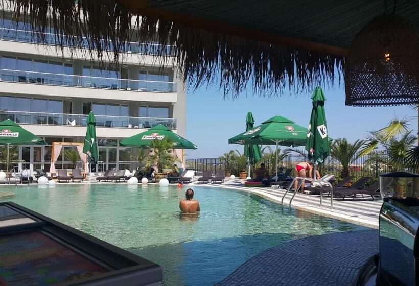 هتل Allure Beach Resort Apart