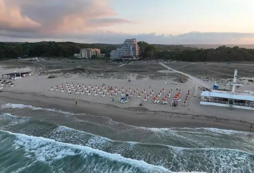 ホテル Allure Beach Resort Apart