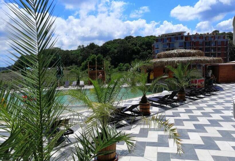 هتل Allure Beach Resort Apart