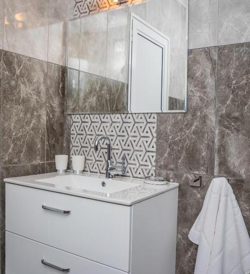 هتل Allure Beach Resort Apart