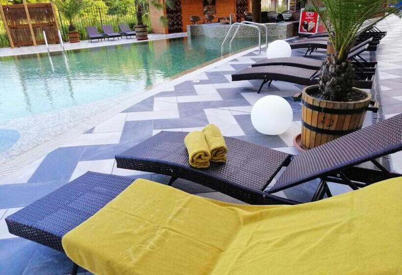 هتل Allure Beach Resort Apart