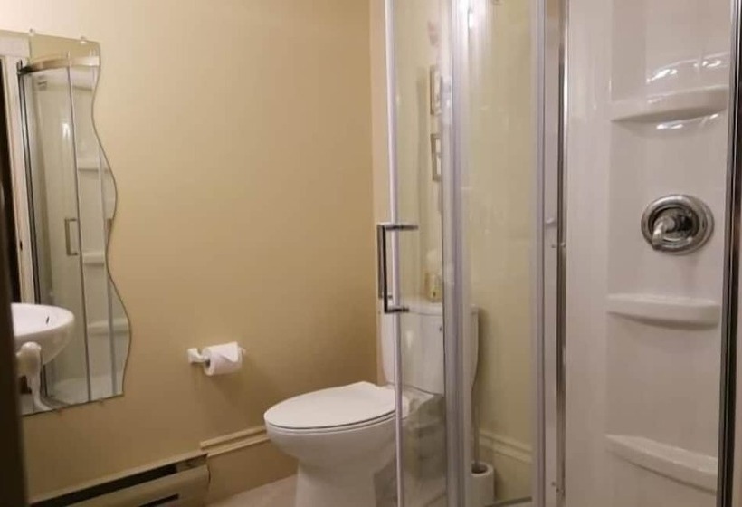 فندق Antigonish Victorian Inn