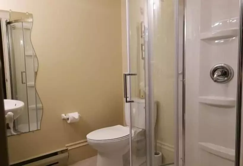 Hotelli Antigonish Victorian Inn