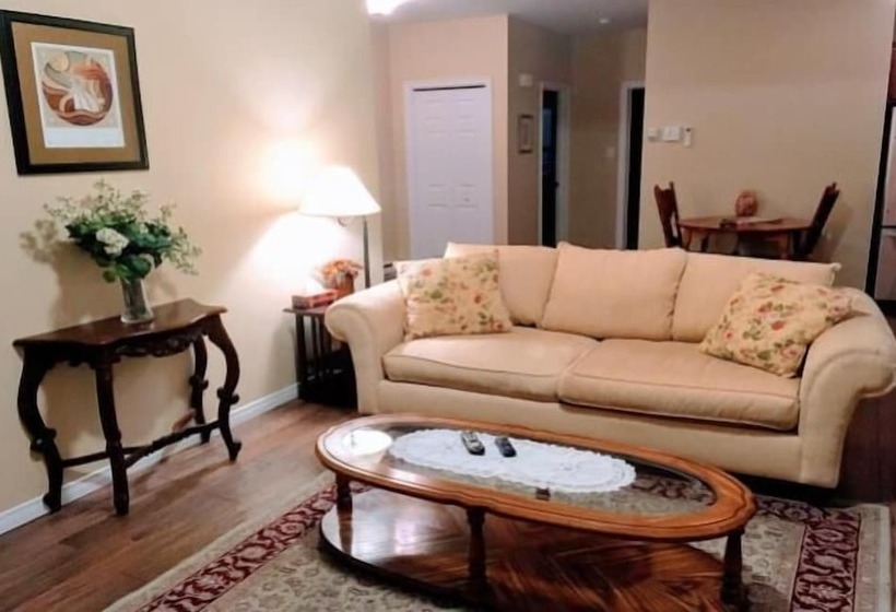 فندق Antigonish Victorian Inn