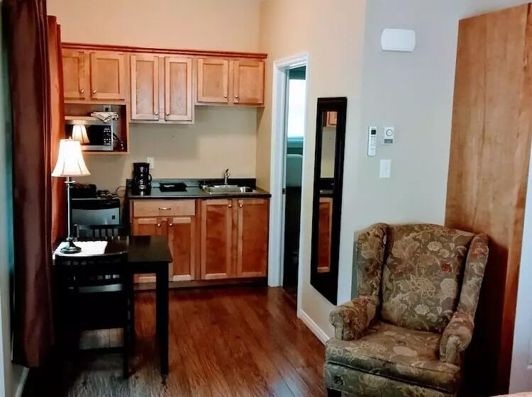 Hotelli Antigonish Victorian Inn