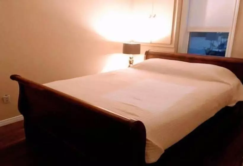 Hotelli Antigonish Victorian Inn