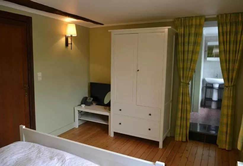 هتل Auberge De Bouvignes