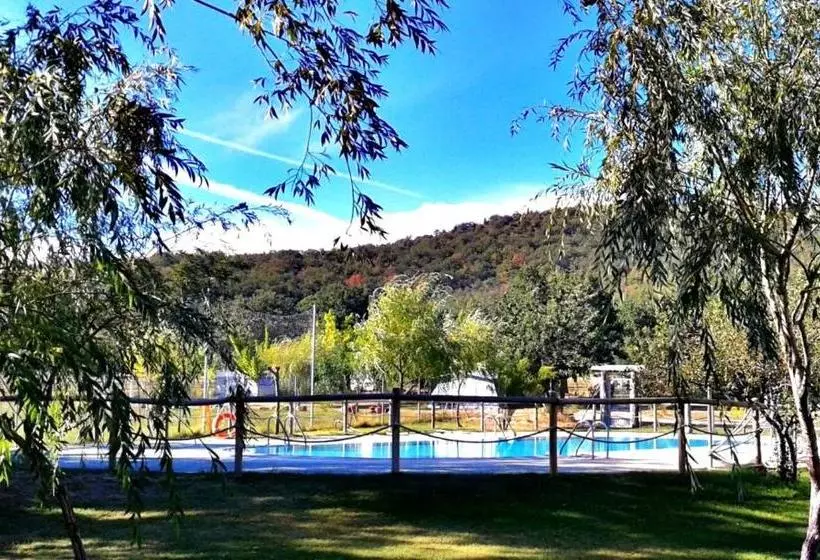 پانسیون Entrerrobles