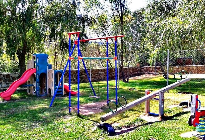 Пансион Entrerrobles