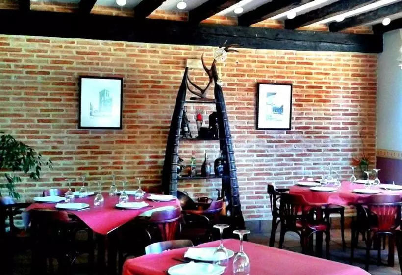 پانسیون Entrerrobles