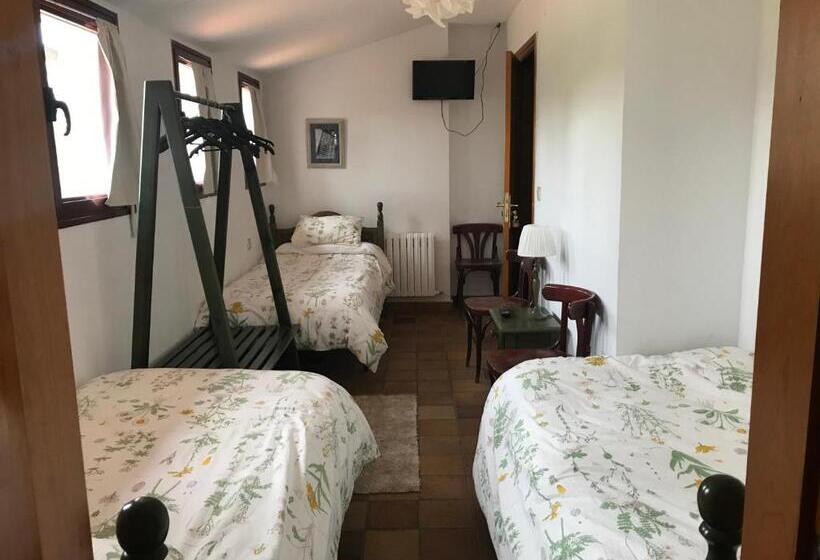 Пансион Entrerrobles