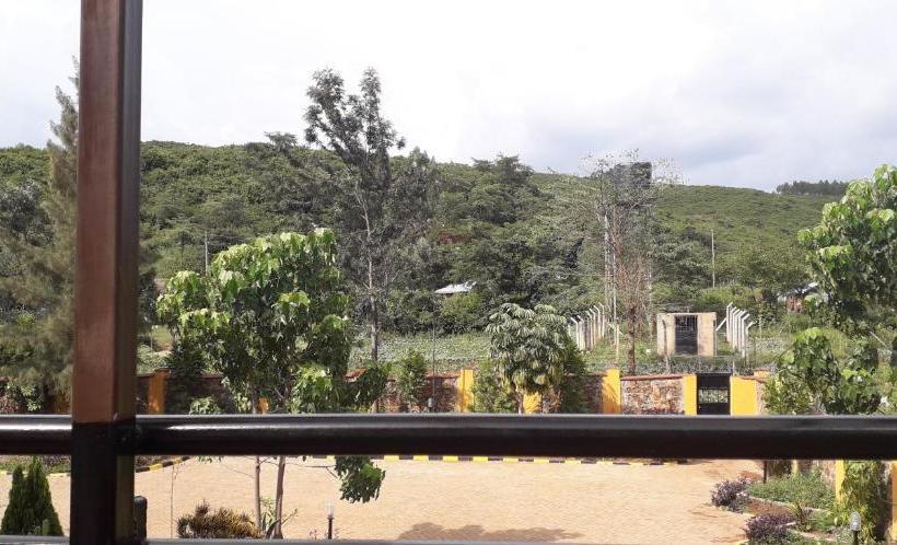 هتل Mayapple Airport View  Kisumu