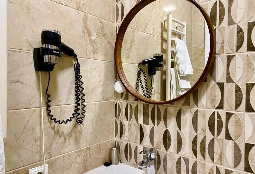 هتل Marco Polo, Cahul