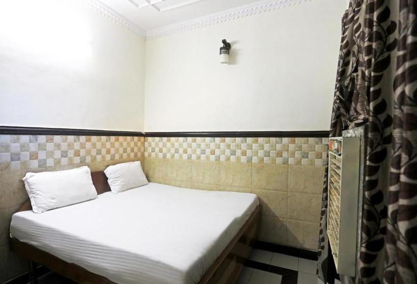 فندق Spot On 37452 Kataria Guest House