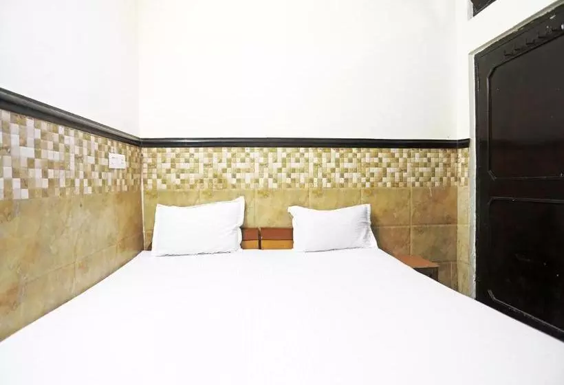 Hotelli Spot On 37452 Kataria Guest House