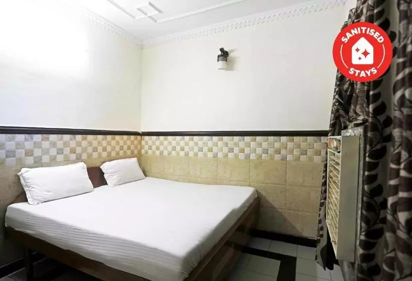 Hotelli Spot On 37452 Kataria Guest House