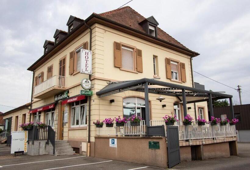 ホテル Hôtel Restaurant Au Coucou