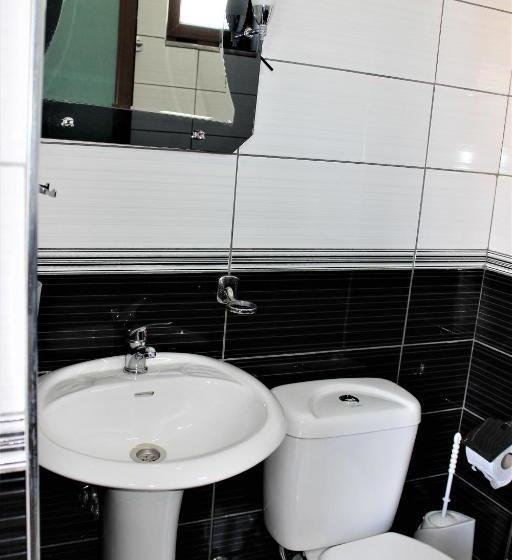 Oleva Studio S & Apartment