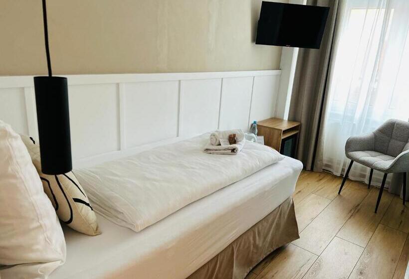 بنسيون Strandhuus Norddeich