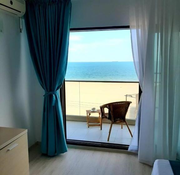 Pensionat Ryanna Beach Pe Plaja Belona