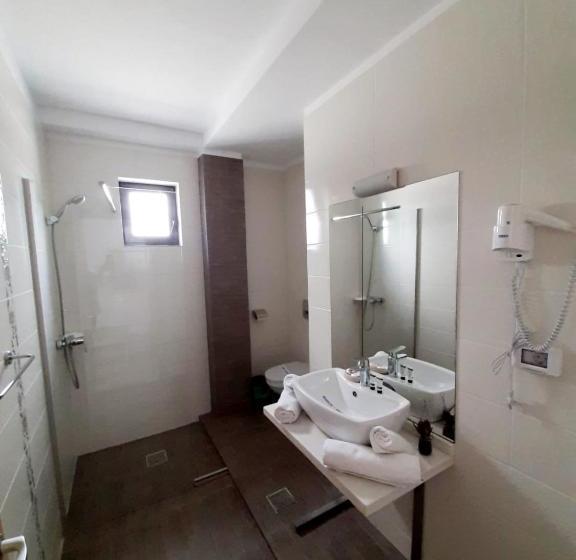 Pensionat Ryanna Beach Pe Plaja Belona