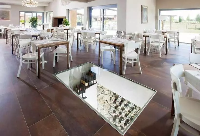 ホテル Podere Maremma Spa & Ristorante