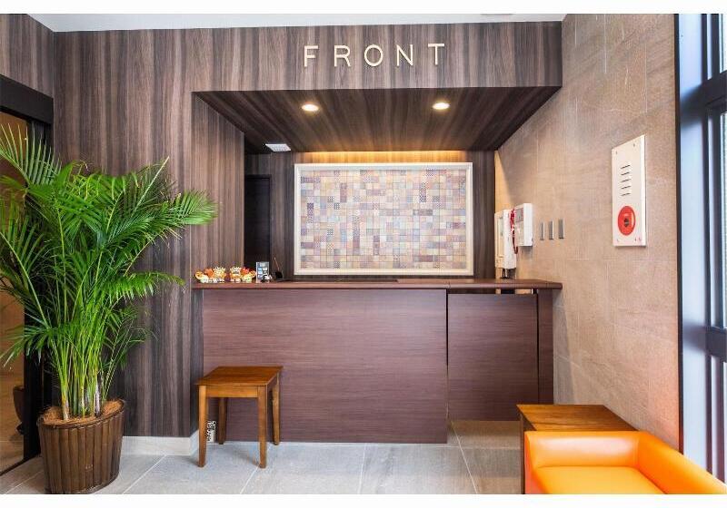 فندق Yenns Marina Inn Mercy