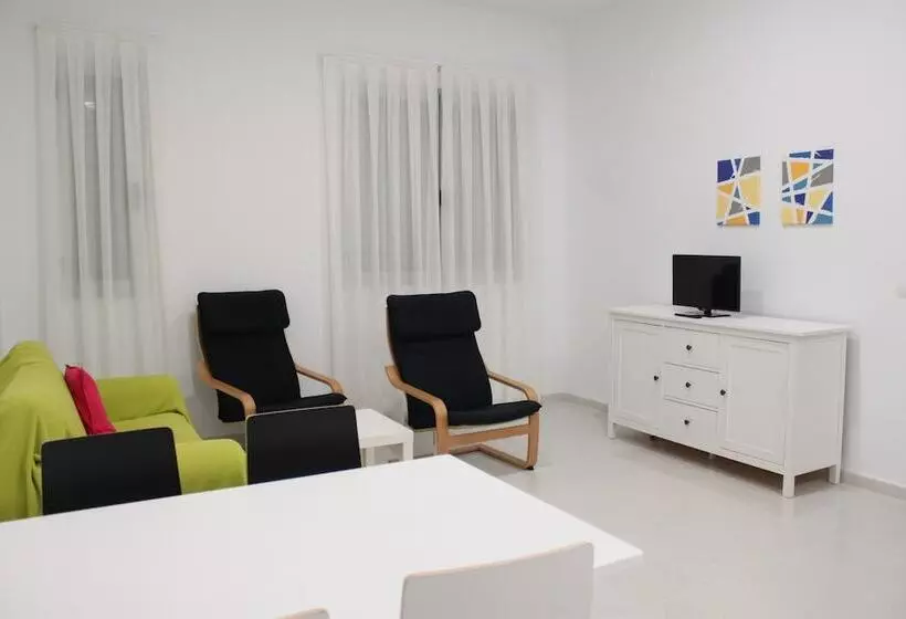 پانسیون Centro Cristo Rey