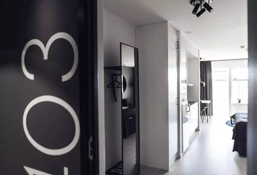 Sky Hotel City Apartments