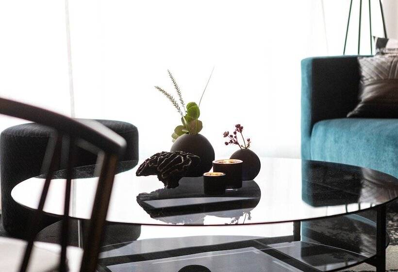 Sky Hotel City Apartments