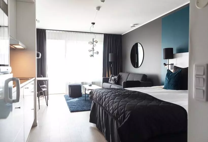 Sky Hotel City Apartments